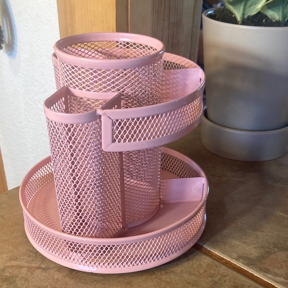 No Comment Accessories - 🫟5 for $25🫟 Pink Swivel Metal Organizer